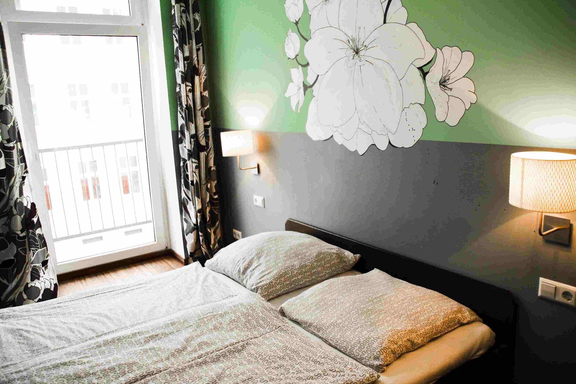 Sunflower Hostel Berlin Exterior photo
